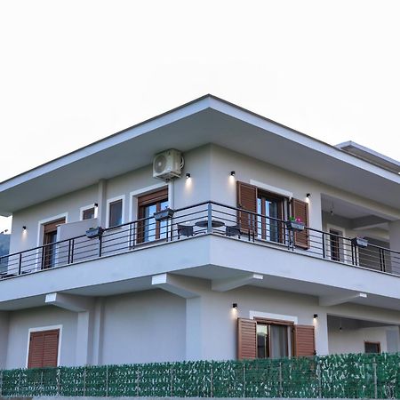 Villa Tabaku Berat Buitenkant foto